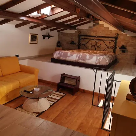 La Botte - Original Tuscany Duplex Apartment Compiobbi